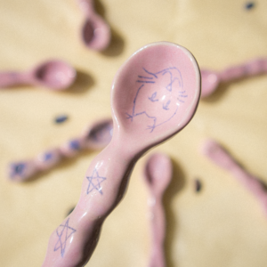Ceramic cat spoon.